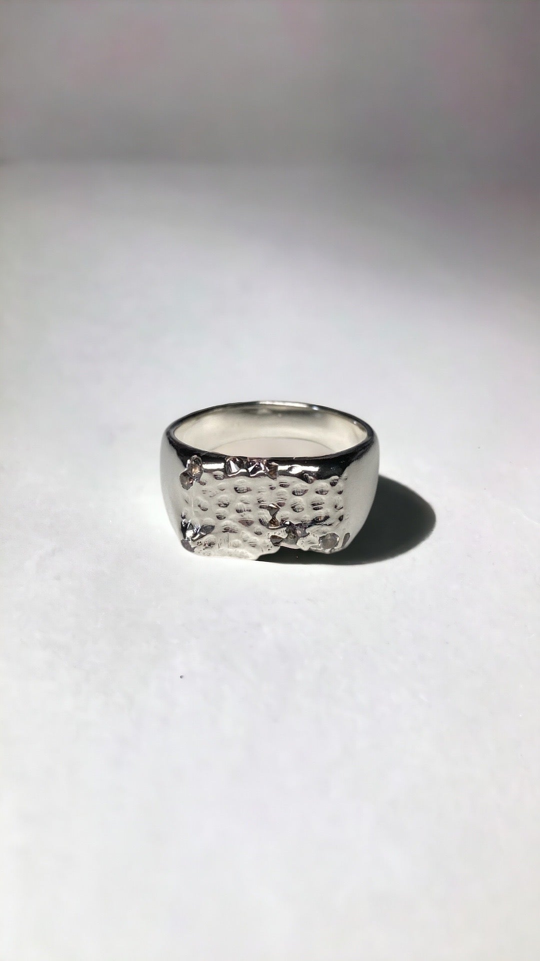 πππ πππππππ (silver)